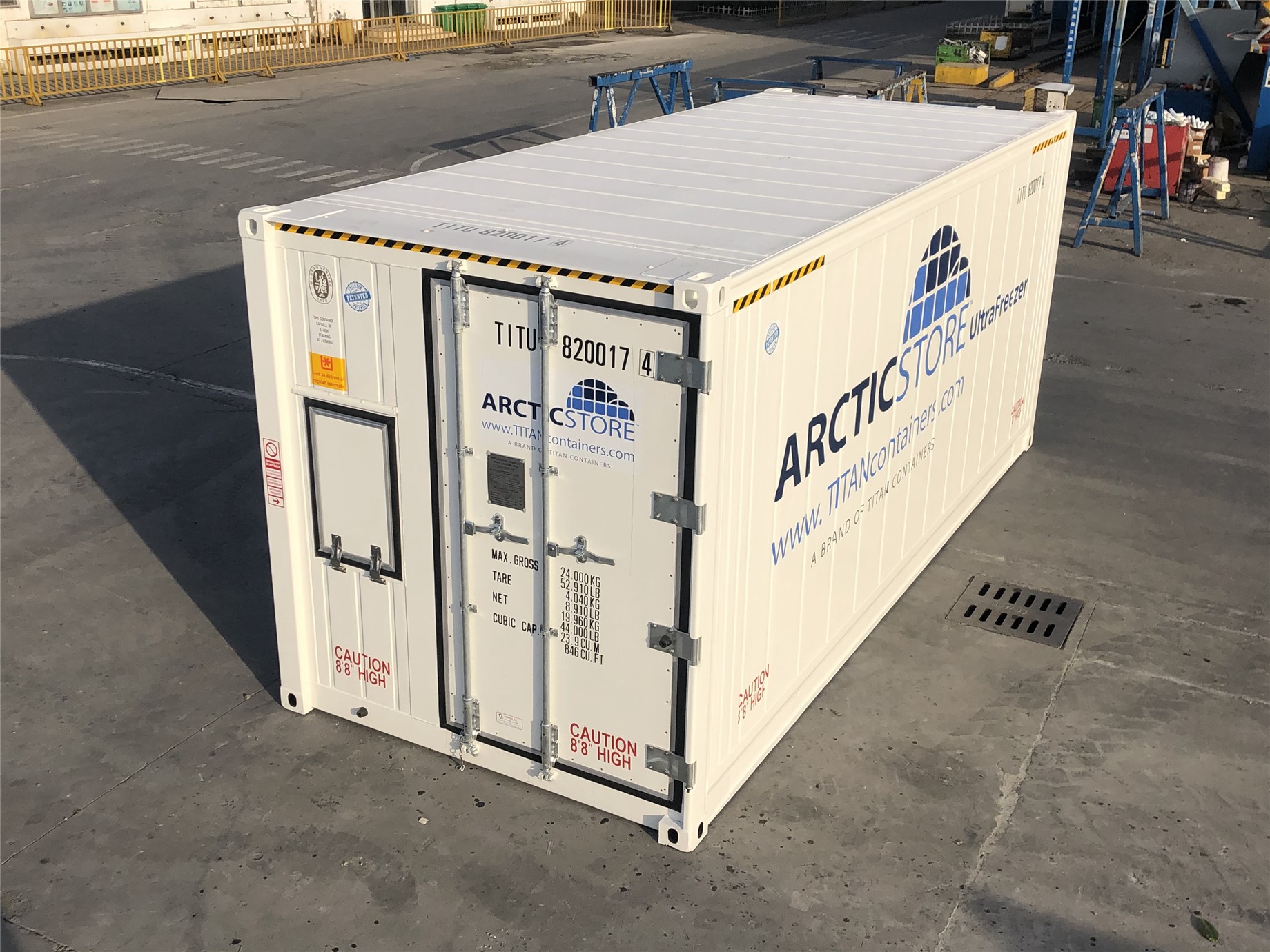 Nos 1er containers frigorifiques 20 UltraFreezers arrivent en France pour être loués !2