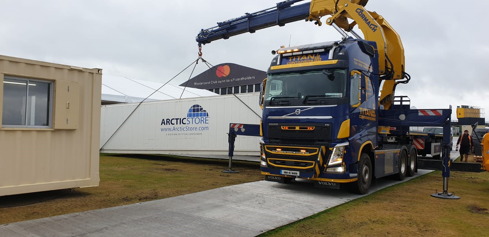 TITAN SUPPLY THE 148TH OPEN TO THE ROYAL PORTRUSH2